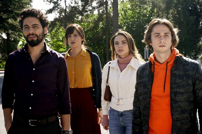 Melek anticipazioni 20 aprile 2026 scoperta cancro scena serie turca