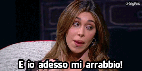 Fabrizio Corona attacca Belen e Maria: le contraddizioni che fanno discutere