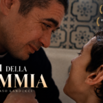 I figli della scimmia arriva al cinema: Riccardo Scamarcio è Dario, un padre alle prese con sentimenti difficili