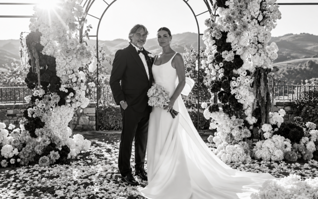Vanessa Incontrada sposa Rossano Laurini: l’abito conquista tutti, “Eleganza e semplicità”